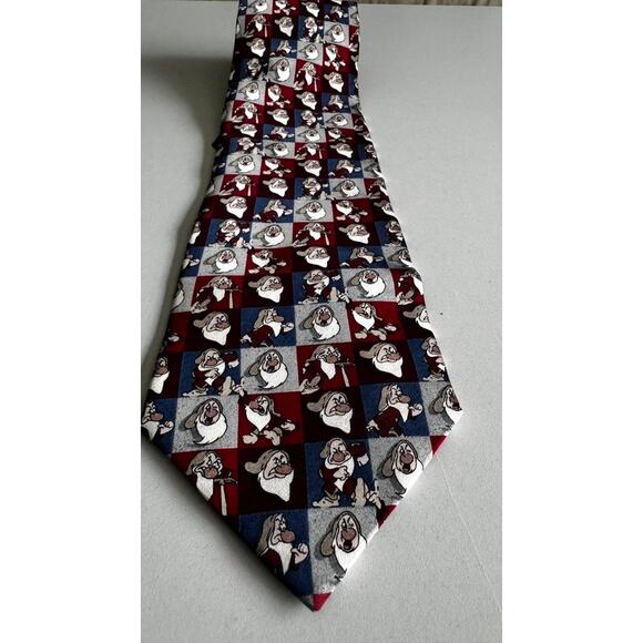 Disney Grumpy Tie – 100% Silk Vintage Walt Disney World Necktie - Picture 8 of 10